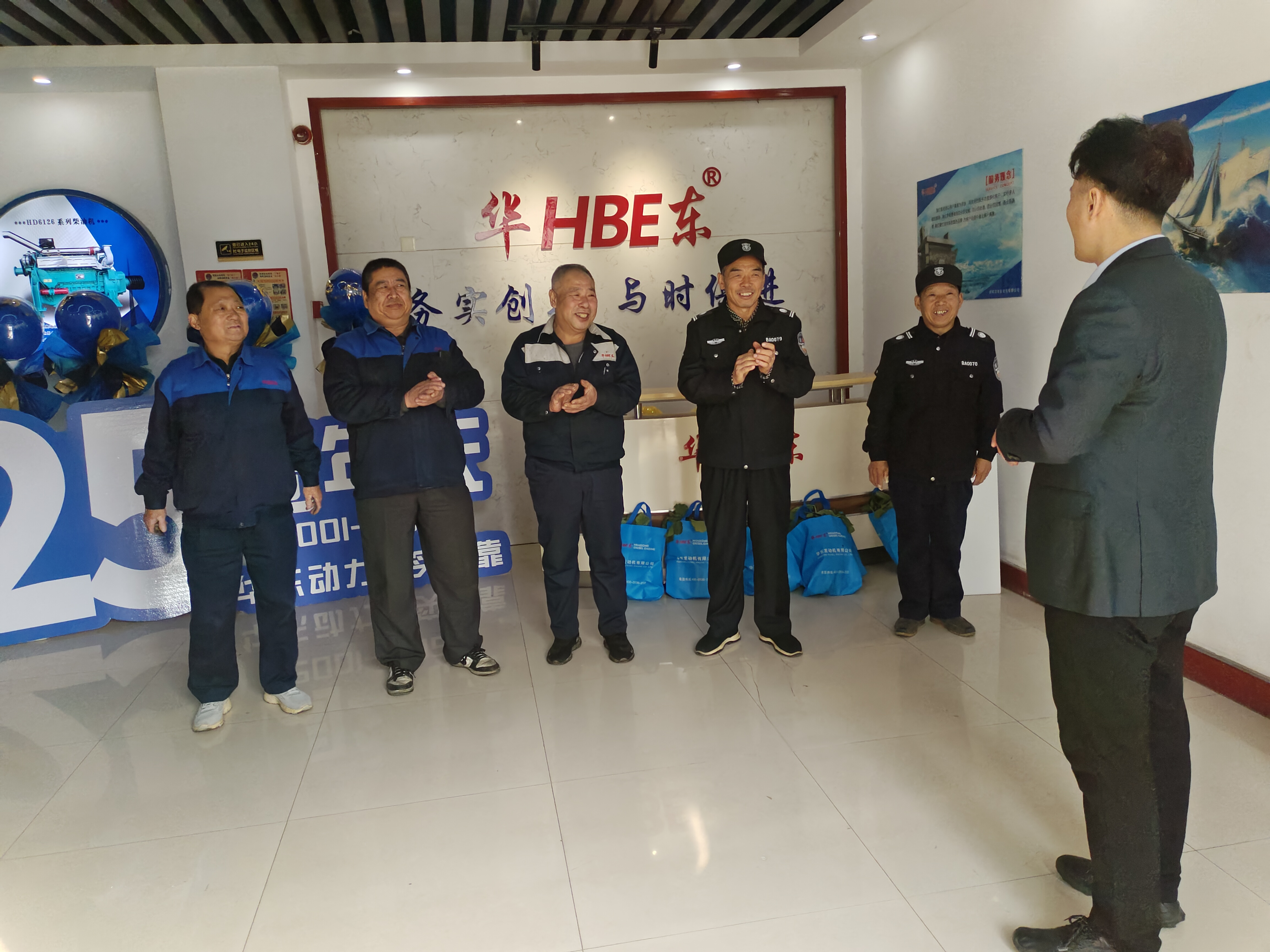 微信图片_20251029100152_183_335.jpg 微信图片_20251029100152_183_335.jpg